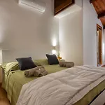 Zia Bi Apartment