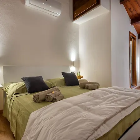 Zia Bi Apartment